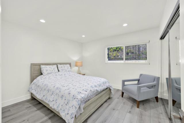 17351 Saint Andrews Dr, Poway CA: https://media.crmls.org/mediaz/f0ec5693-538b-4de4-9ccd-5435d9d45cdb.jpg