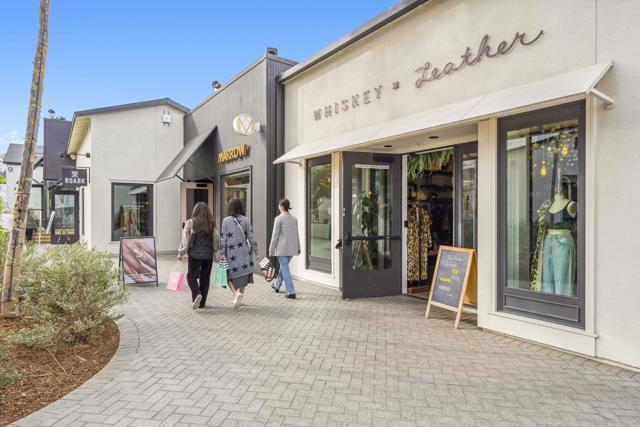 Detail Gallery Image 47 of 50 For 3694 Fallon Cir, San Diego,  CA 92130 - 2 Beds | 2 Baths