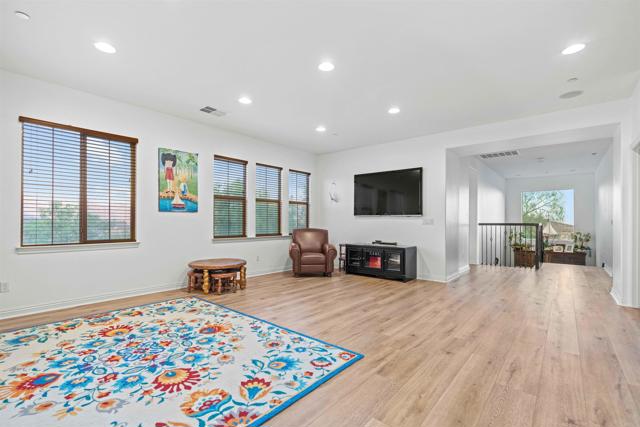 Detail Gallery Image 20 of 48 For 3032 Natureview Ct, Chula Vista,  CA 91914 - 6 Beds | 5/1 Baths