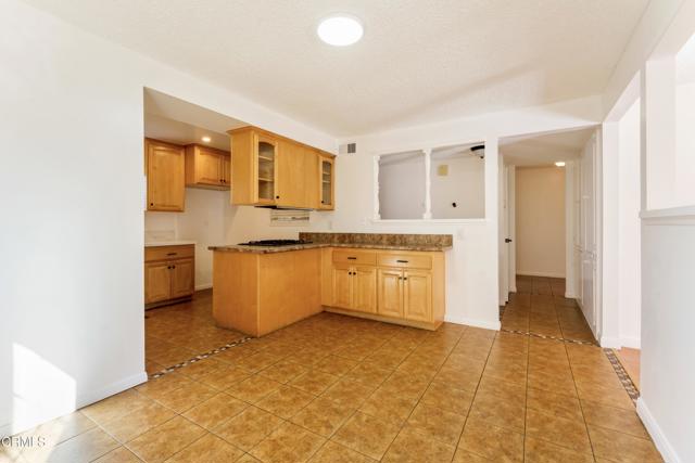 Detail Gallery Image 12 of 22 For 10420 Adel Way, Whittier,  CA 90604 - 4 Beds | 2 Baths