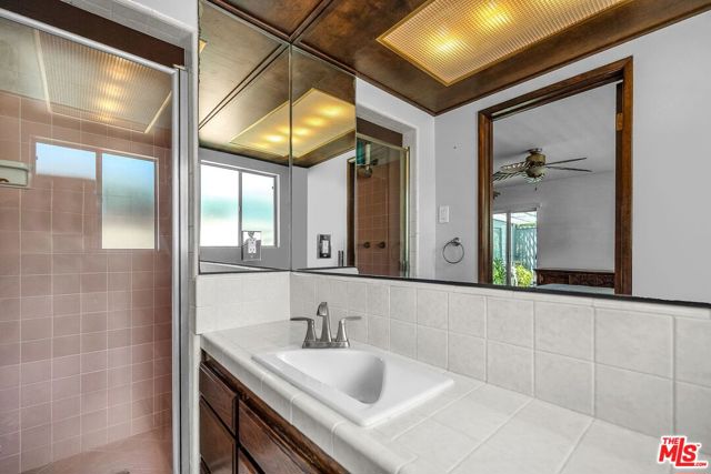8732 Villanova Avenue, Los Angeles CA: https://media.crmls.org/mediaz/f0ed99c0-ebf0-48d2-96e1-40c98afd65e7.jpg