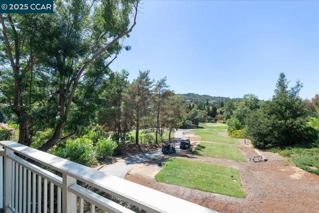 5501 Terra Granada Dr, Walnut Creek CA: https://media.crmls.org/mediaz/f0edbe67-c291-4e82-844d-3dba9138088f.jpg