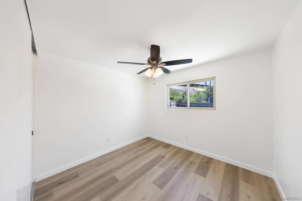 7225 Laura - photo 16