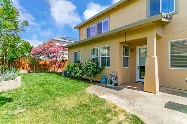685 E Central Avenue, Morgan Hill CA: https://media.crmls.org/mediaz/f0f053d0-8bc3-4993-a3f6-d60eb67e1260.jpg