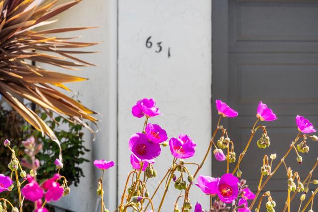 631 Spar Drive, Redwood City CA: https://media.crmls.org/mediaz/f0f0b112-61f2-4a02-924b-3d3426e94e98.jpg
