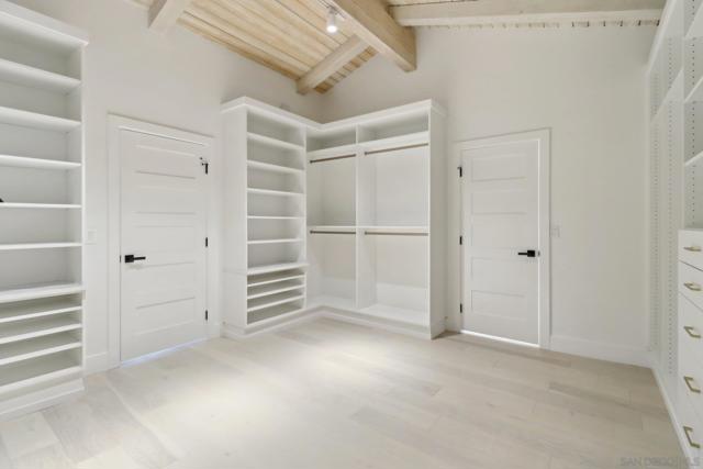 7117 Obelisco Cir, Carlsbad CA: https://media.crmls.org/mediaz/f0f103b7-2c73-420a-9e3e-82eea4c13a24.jpg