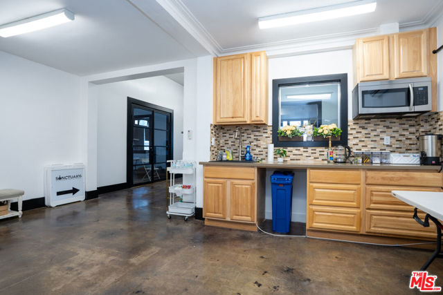 Image 10 of 22 For 1645 48th Street