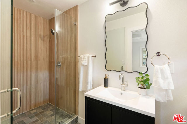 7248 W 88th Place, Los Angeles CA: https://media.crmls.org/mediaz/f0f329b3-07f7-4171-9929-a93cbb01fd04.jpg