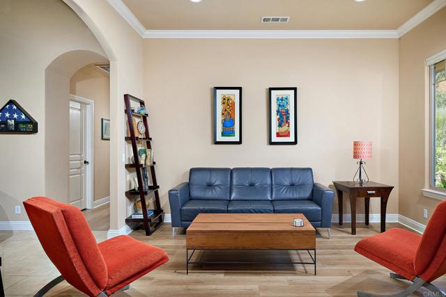 2021 Willow Glen Road, Fallbrook CA: https://media.crmls.org/mediaz/f0f3a616-4d84-4c22-a84b-6ac1fb1d015d.jpg