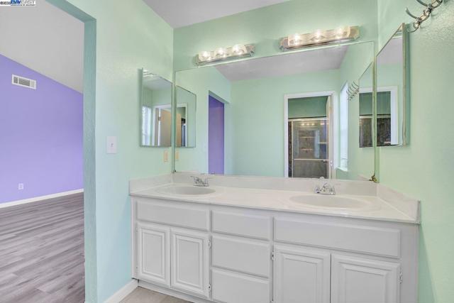 1618 Putnam St, Antioch CA: https://media.crmls.org/mediaz/f0f47251-234e-497e-94ad-ba1e00b7709d.jpg