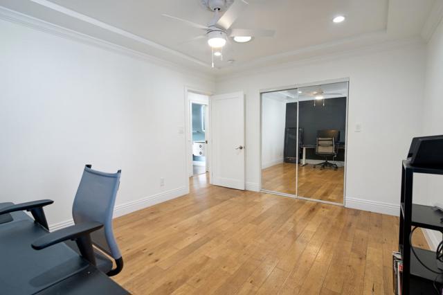 1344 99th Avenue, Oakland CA: https://media.crmls.org/mediaz/f0f4deab-05da-4a1a-8435-ca2fc339861e.jpg