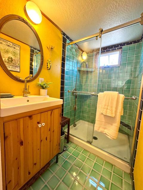 2120 N Pacific Avenue, Santa Cruz CA: https://media.crmls.org/mediaz/f0f4e1c1-fd16-4379-ba49-15526fbf3139.jpg
