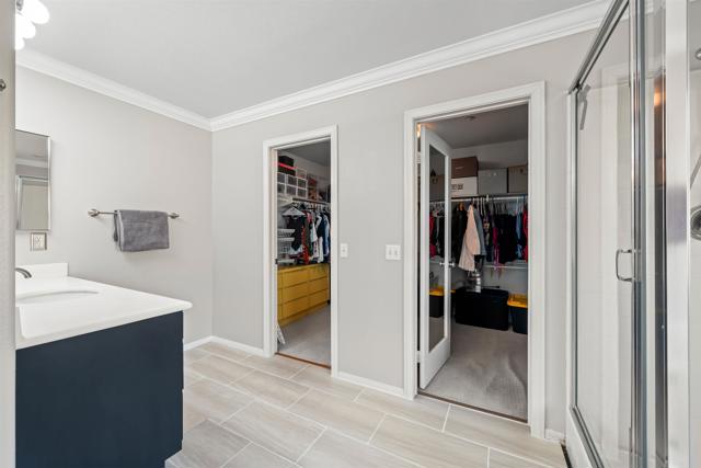 1312 Summer Ct, Vista CA: https://media.crmls.org/mediaz/f0f5b3f9-7a13-48b0-98a8-7b88733cef48.jpg