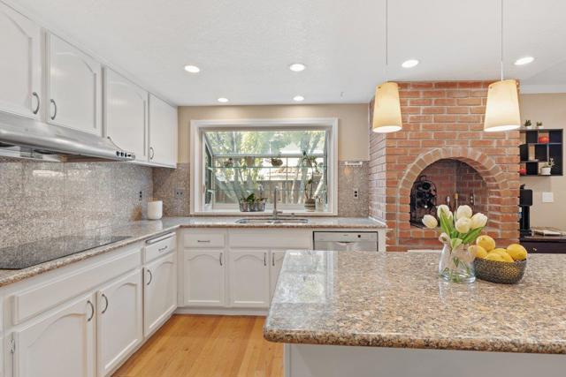 Image 13 of 48 For 895 Alcosta Drive