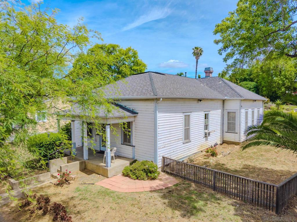 544 Juniper Street - photo 19