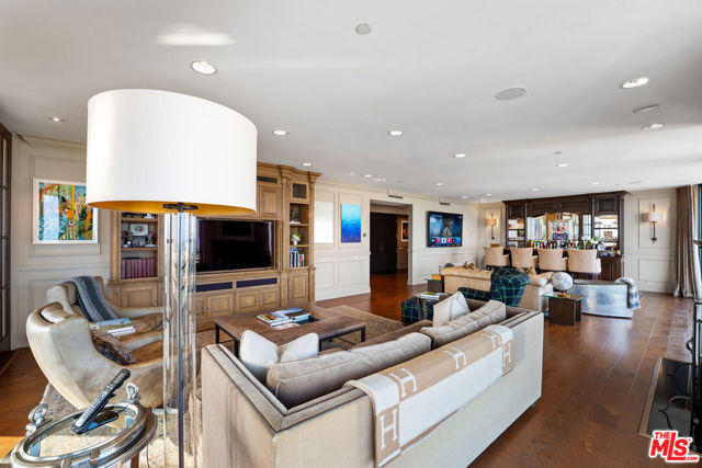 10601 Wilshire Boulevard, Los Angeles CA: https://media.crmls.org/mediaz/f0f86224-7d27-4b86-a1db-cc8ec086f83a.jpg