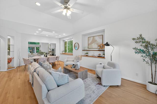3179 Stockton Place, Palo Alto CA: https://media.crmls.org/mediaz/f0f8baf9-7bc8-472d-8c3c-c70e2b3bdb1b.jpg
