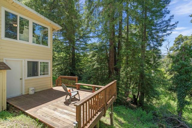 11949 Lakeshore Drive, Felton CA: https://media.crmls.org/mediaz/f0f9c588-17f5-4ef8-b74b-ffa355105d87.jpg