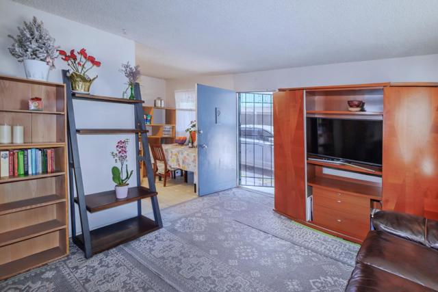 Image 31 of 43 For 309315 Oak Avenue