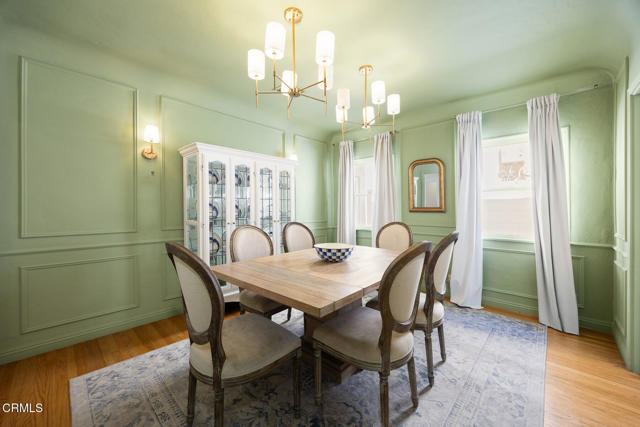 Detail Gallery Image 9 of 43 For 3408 Las Palmas Ave, Glendale,  CA 91208 - 3 Beds | 2 Baths