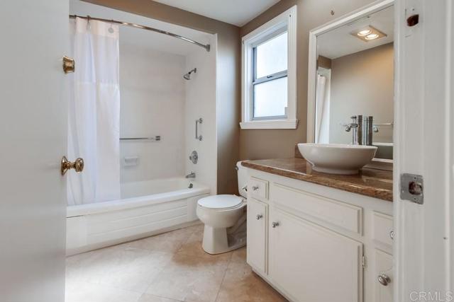 Detail Gallery Image 34 of 54 For 3621 Vista Campana S #92,  Oceanside,  CA 92057 - 2 Beds | 2 Baths