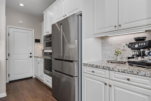 Detail Gallery Image 28 of 60 For 15858 Anjou Ln, San Diego,  CA 92127 - 5 Beds | 3 Baths