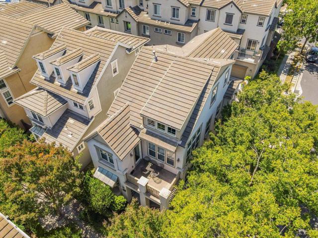 40252 Bonica Rose Terrace, Fremont CA: https://media.crmls.org/mediaz/f0ff2e08-10c7-48d2-84ea-310aae866827.jpg