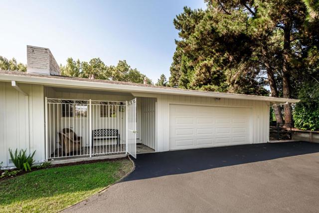 1597 Edgewood Drive, Palo Alto CA: https://media.crmls.org/mediaz/f0ff6425-d6e7-441a-8840-6ae992c0e581.jpg