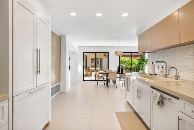 73717 Agave Lane, Palm Desert CA: https://media.crmls.org/mediaz/f100789f-d633-4809-a0e3-bd2a691d36b0.jpg