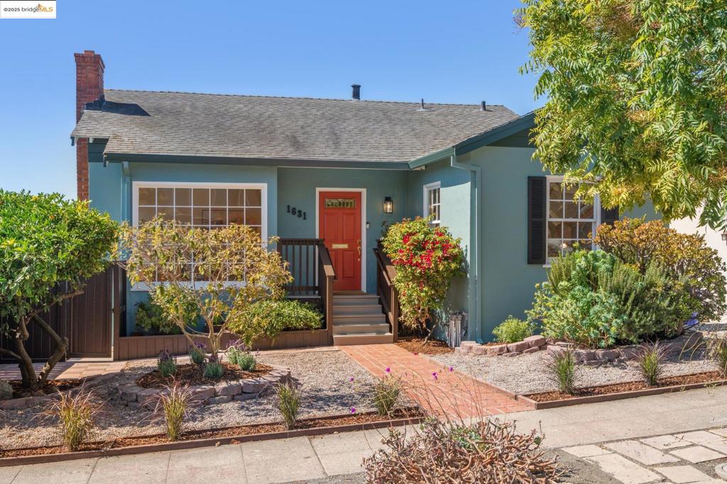 1631 Santa Clara St