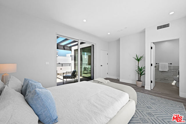 1957 Preuss Road, Los Angeles CA: https://media.crmls.org/mediaz/f10137b2-8480-4f92-a7c7-bebb2a3b29cc.jpg