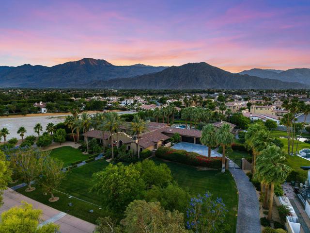 80780 Vista Bonita Trail, La Quinta CA: https://media.crmls.org/mediaz/f1016d19-0f59-4c61-8189-0dca9dd0f916.jpg