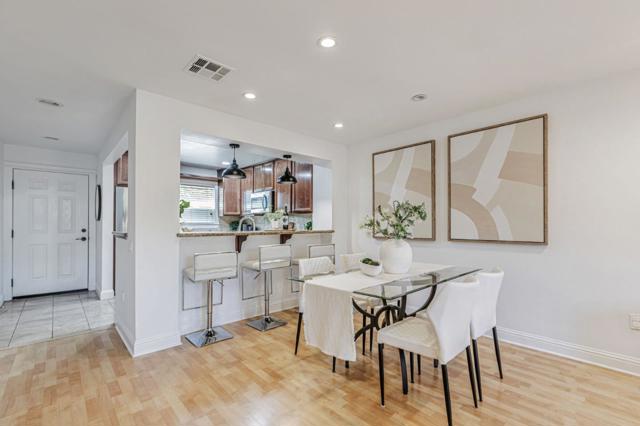 865 Carlisle Way, Sunnyvale CA: https://media.crmls.org/mediaz/f1017005-677b-48ab-9b97-aff58f590c14.jpg