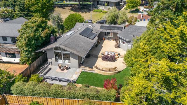 230 Thunderbird Drive, Aptos CA: https://media.crmls.org/mediaz/f1017a5f-786b-4c9e-9874-4c3c25f2f2ec.jpg