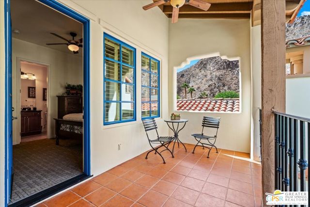 48472 Legacy Drive, La Quinta CA: https://media.crmls.org/mediaz/f1018883-9922-4f53-864c-64967a3acdb0.jpg