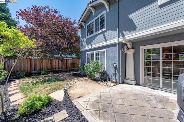 1749 Corte Sueno, Livermore CA: https://media.crmls.org/mediaz/f101ad08-4a27-4921-a30e-673452da8215.jpg