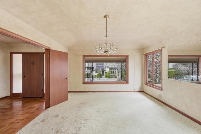 1735 Crockett Lane, Hillsborough CA: https://media.crmls.org/mediaz/f1022db2-d030-4aac-946e-397777230abc.jpg