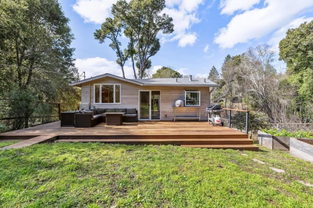 50 Escondido Place