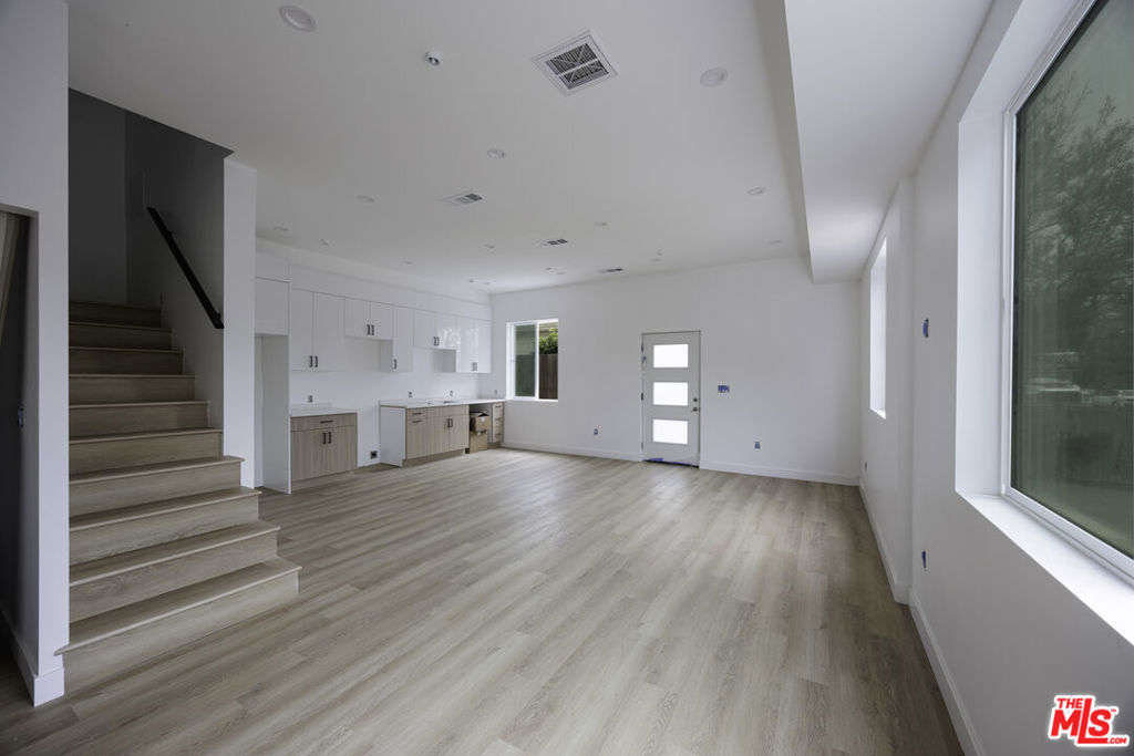 MLS #26856319 image #14