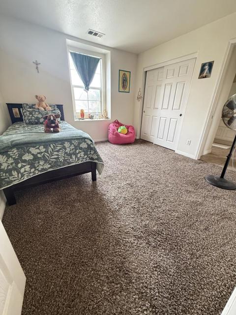 2760 Newcastle Way, San Jacinto CA: https://media.crmls.org/mediaz/f1044323-cfdb-418e-bb3e-c9b7f43ea451.jpg