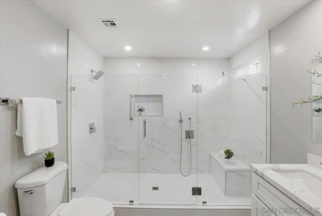 7023 San Bartolo Street, Carlsbad CA: https://media.crmls.org/mediaz/f10499f2-c379-4eb8-8476-001b00c36c47.jpg