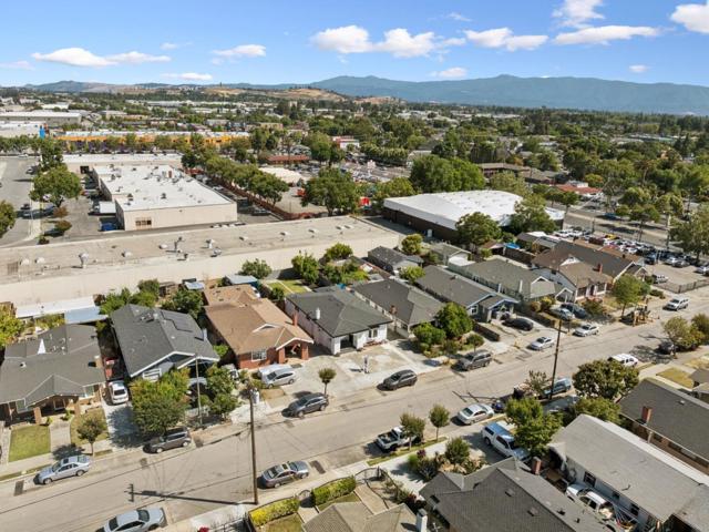 114 Hollywood Avenue, San Jose CA: https://media.crmls.org/mediaz/f1055681-4e51-4a14-aa07-5109ac7b6460.jpg