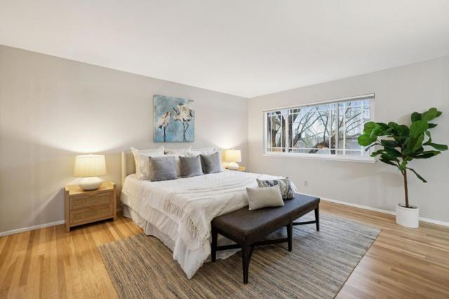 Image 26 of 52 For 950 Gull Avenue