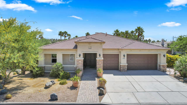 57730 Cantata Drive, La Quinta CA: https://media.crmls.org/mediaz/f105b58e-57c4-4cda-9f43-9495f688b381.jpg