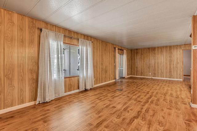 200 Burnett Avenue, Morgan Hill CA: https://media.crmls.org/mediaz/f106831f-8913-464b-b97e-f1a523b8e305.jpg