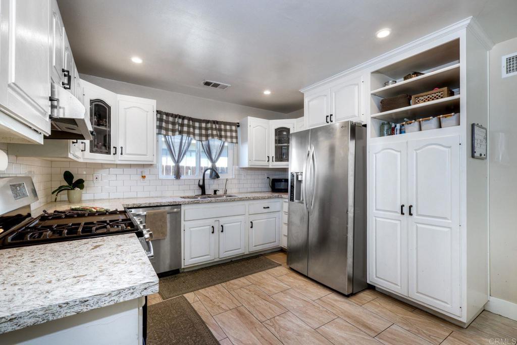 924 Daisy Street - photo 8