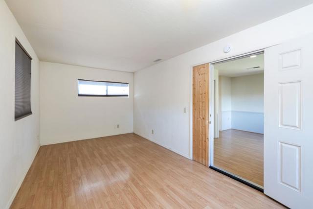 14440 Ridgecrest Road, Royal Oaks CA: https://media.crmls.org/mediaz/f106df92-43c6-4b15-835e-6b895a67d331.jpg