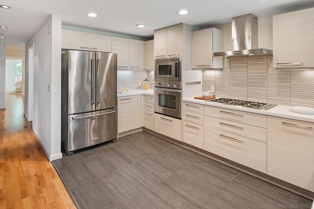 1431 Pacific Hwy - photo 3