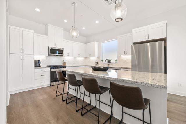 48406 Hepburn Drive, Indio CA: https://media.crmls.org/mediaz/f107f0d1-91da-4eb4-a71d-fcbf0e0e0386.jpg