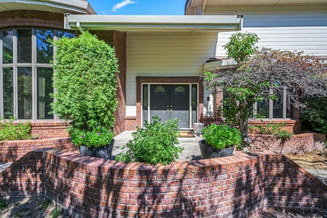 3265 Greenhills Drive, Lafayette CA: https://media.crmls.org/mediaz/f108901e-a533-4e48-9aab-0c90f0058acb.jpg